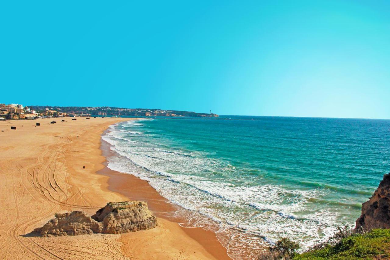 פורטימאו Comfy Apartment At Clube Praia Da Rocha מראה חיצוני תמונה